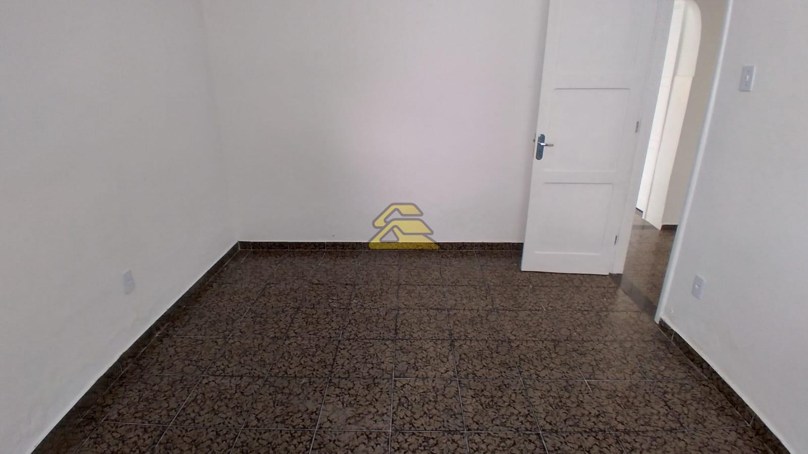 Casa para alugar com 4 quartos, 100m² - Foto 16