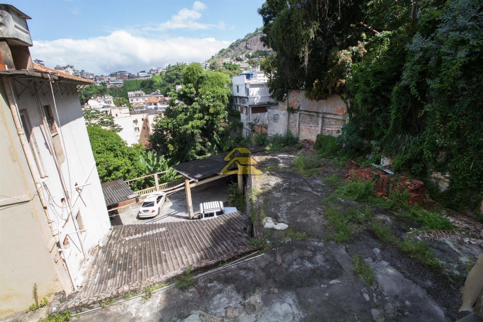 Prédio Inteiro à venda com 21 quartos, 700m² - Foto 29