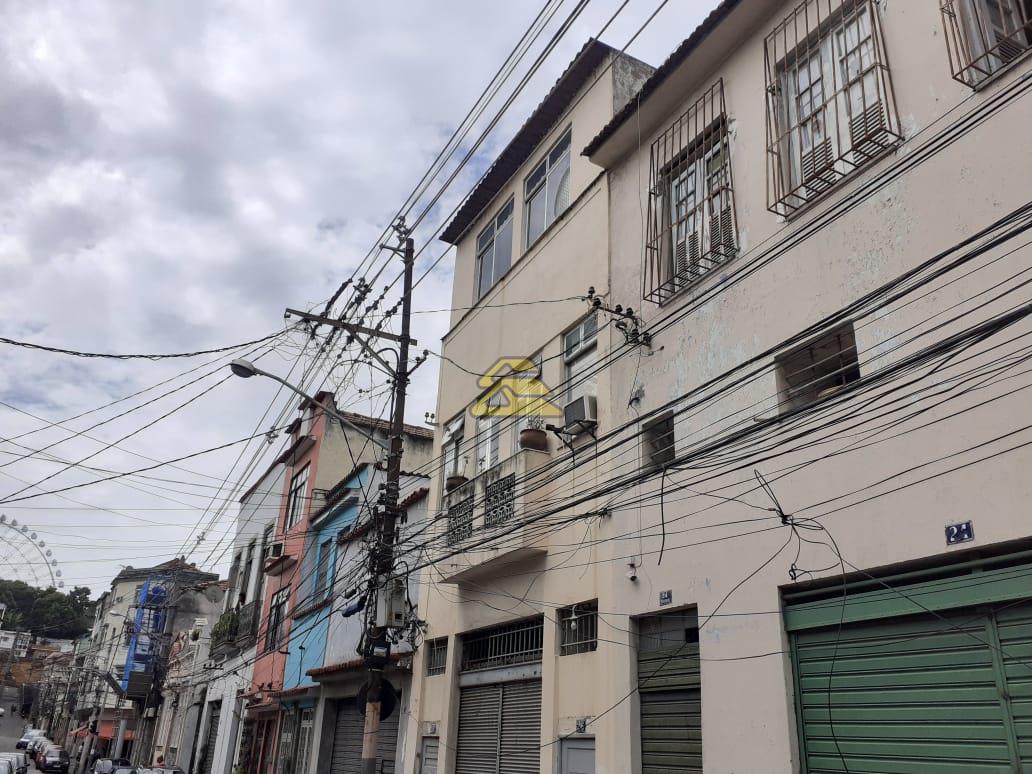 Prédio Inteiro à venda com 6 quartos, 350m² - Foto 1