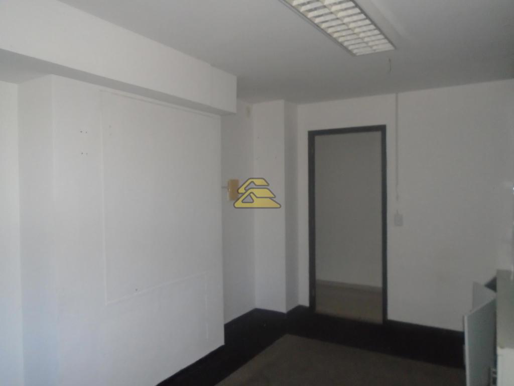 Conjunto Comercial-Sala para alugar, 640m² - Foto 28