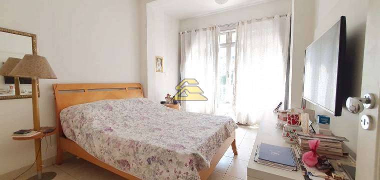 Apartamento à venda com 3 quartos, 125m² - Foto 8