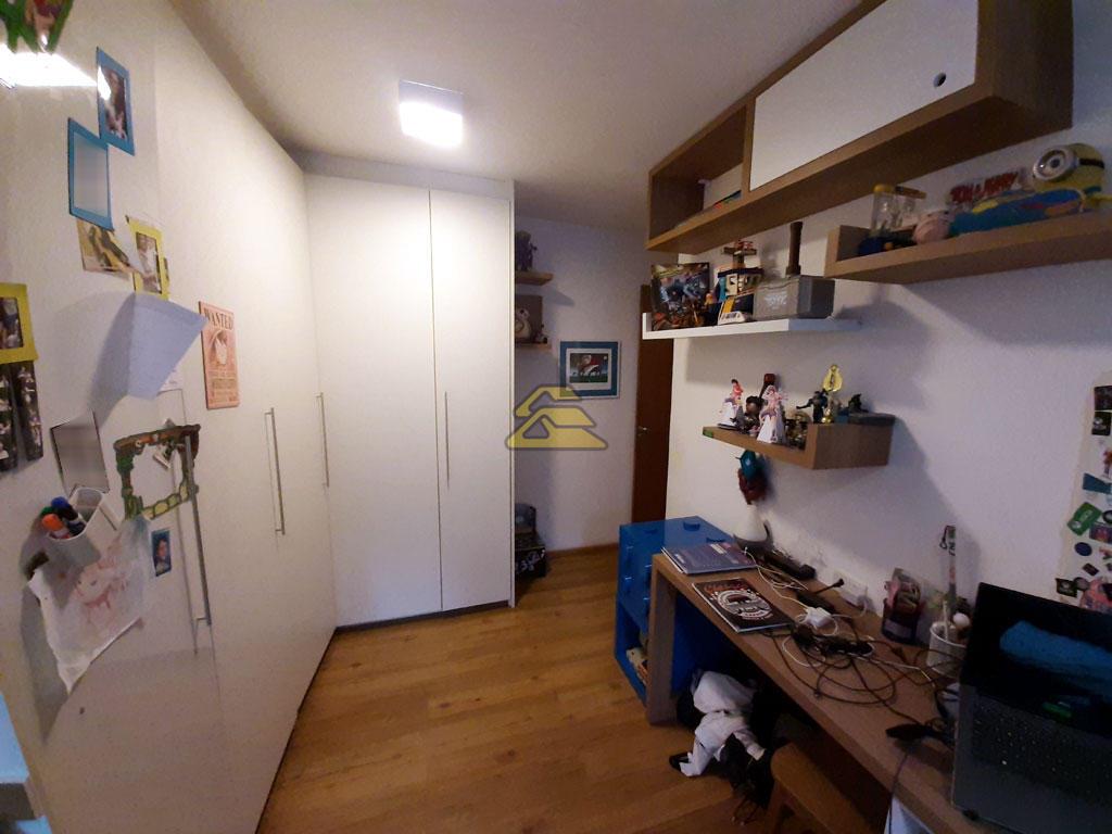 Apartamento à venda com 3 quartos, 122m² - Foto 10