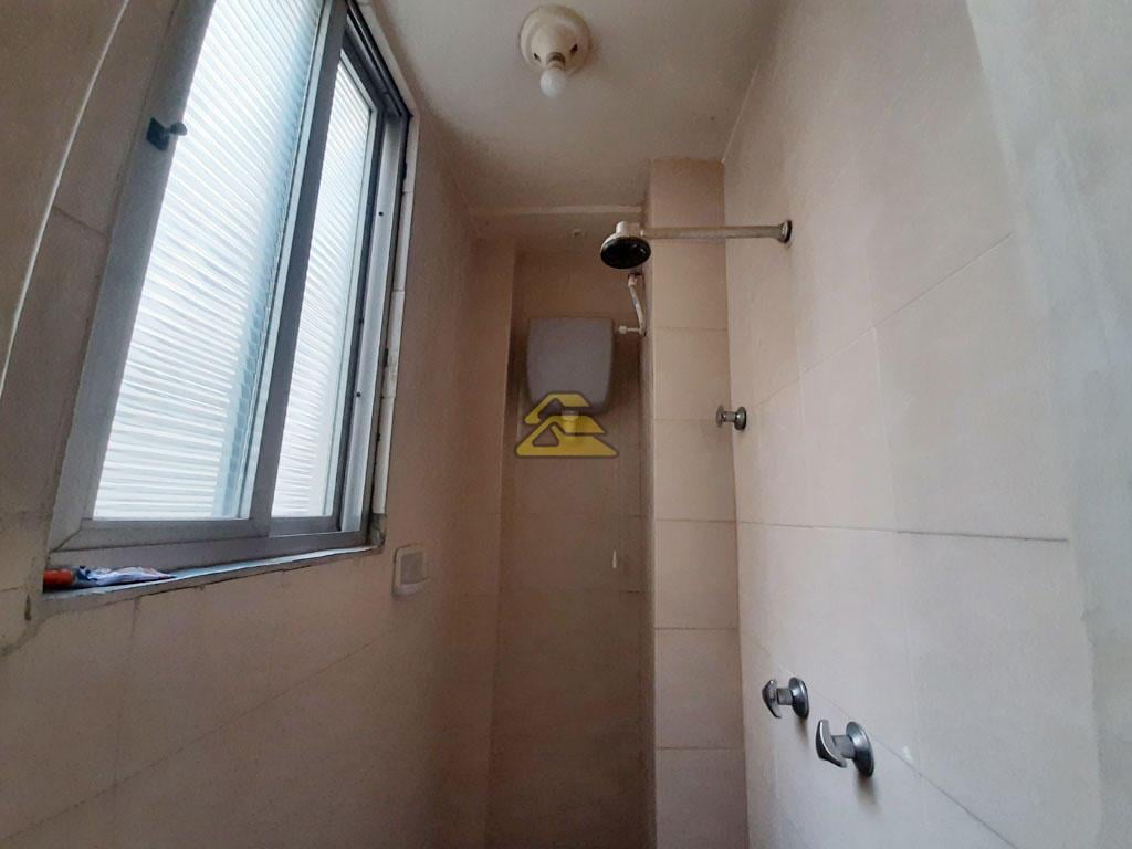 Apartamento à venda com 4 quartos, 180m² - Foto 28