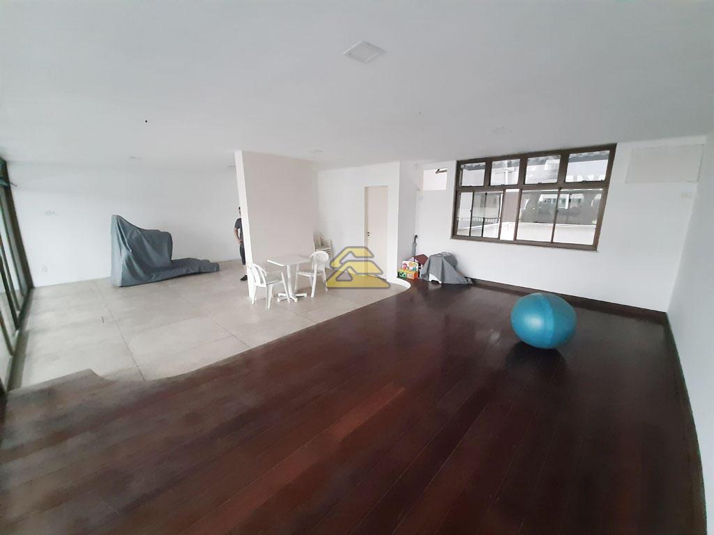 Apartamento à venda com 4 quartos, 180m² - Foto 28