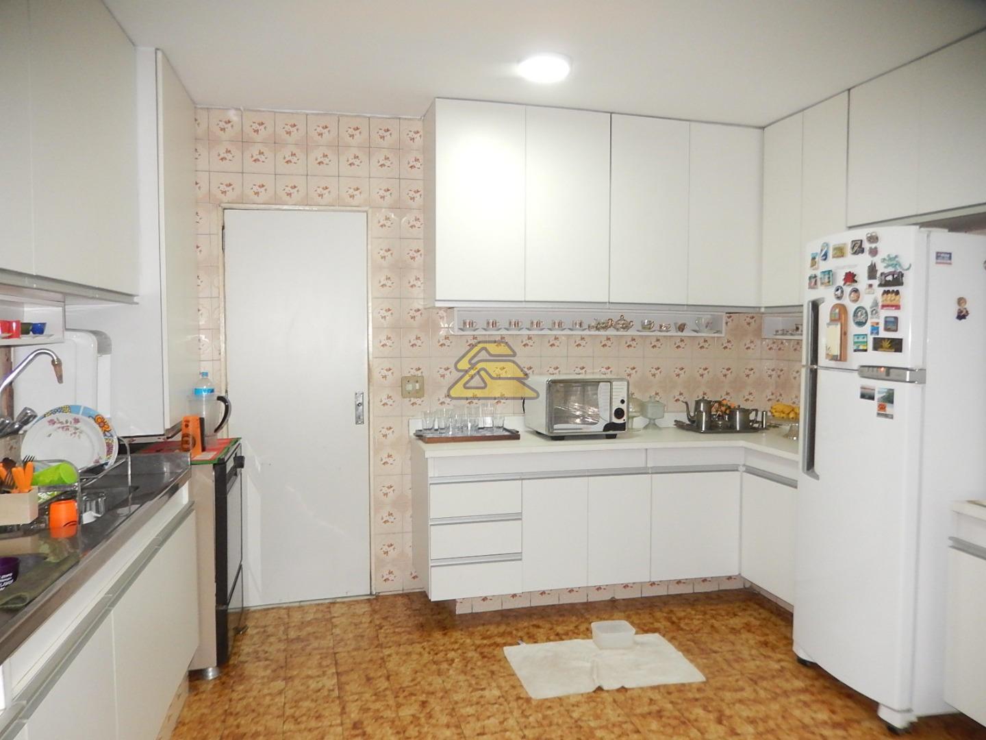 Apartamento à venda com 4 quartos, 330m² - Foto 19