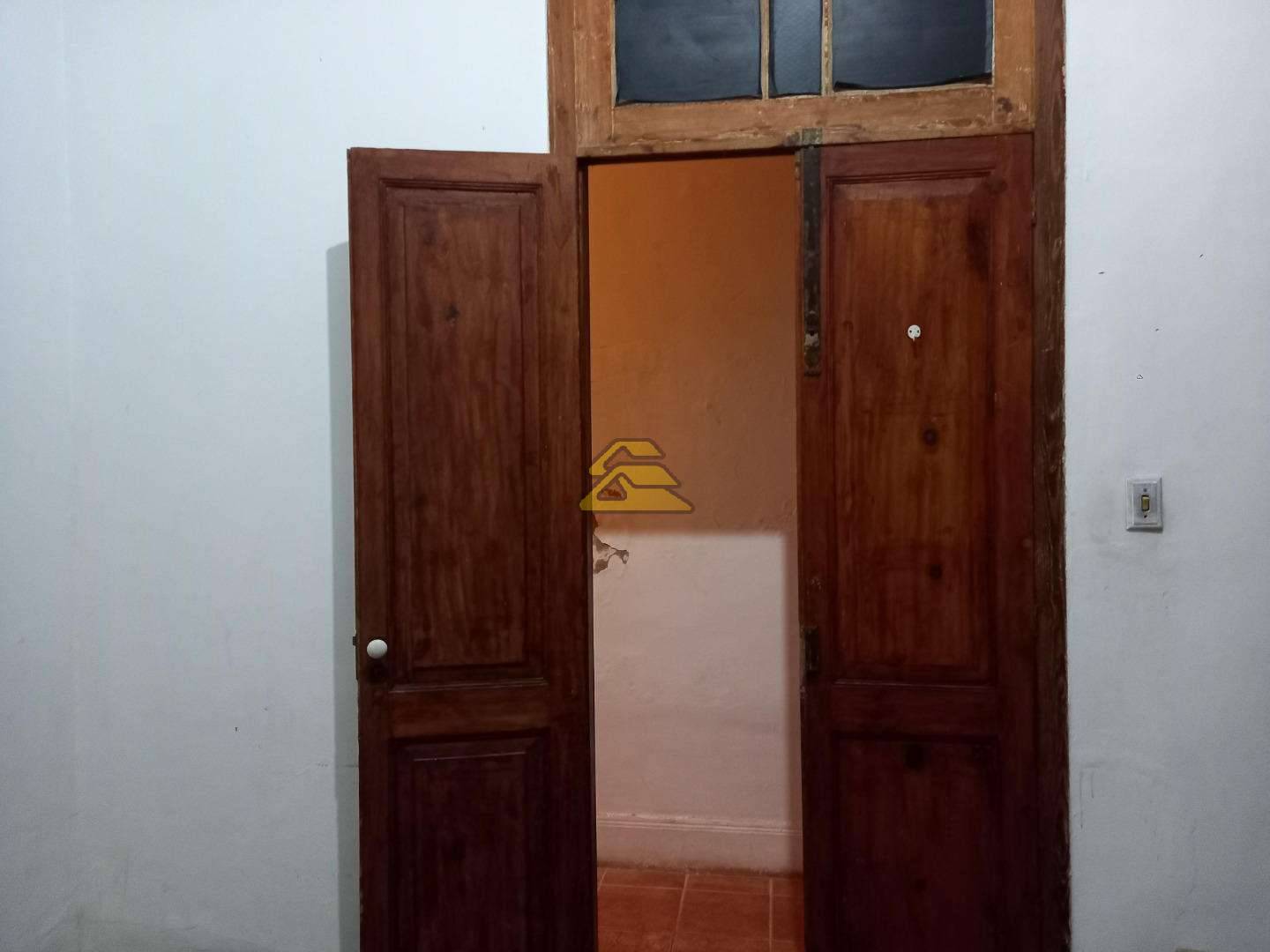 Casa à venda com 4 quartos, 300m² - Foto 38