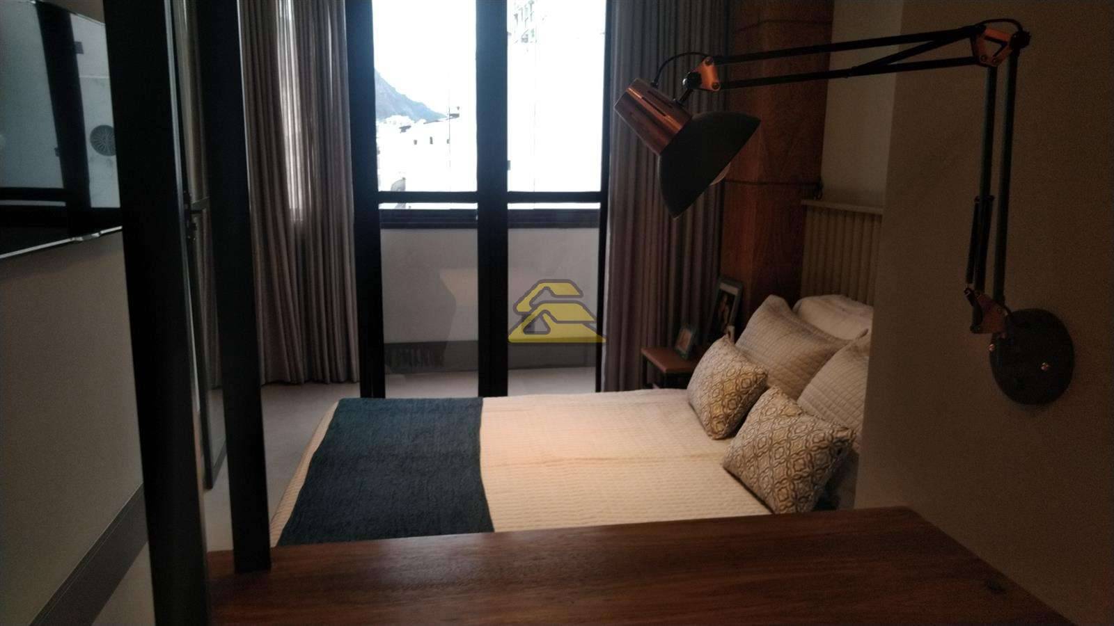 Apartamento à venda com 3 quartos, 149m² - Foto 4