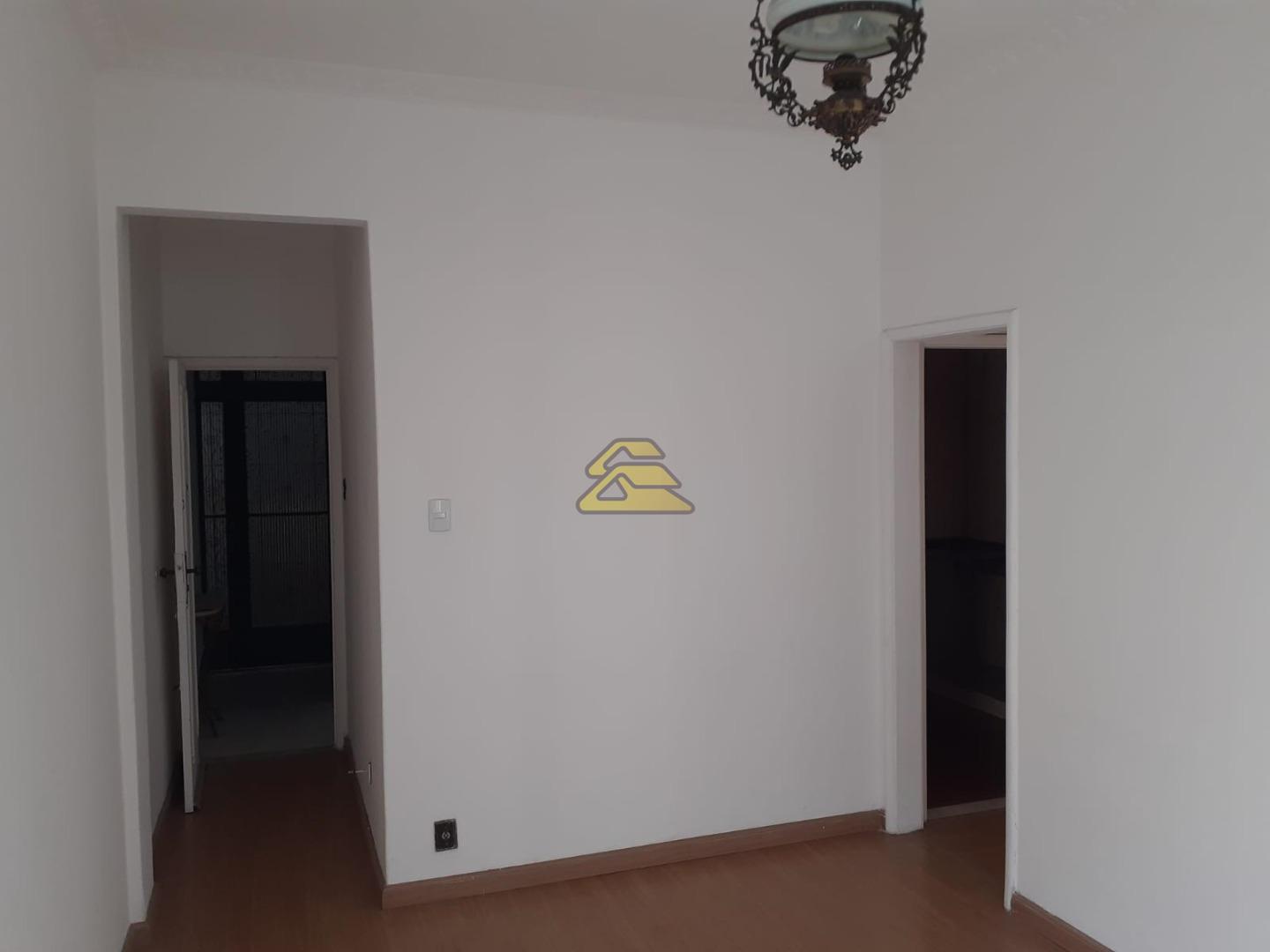 Apartamento à venda com 2 quartos, 84m² - Foto 11