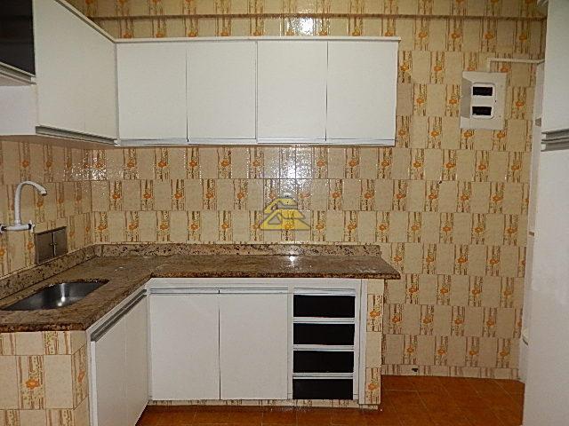 Apartamento à venda com 3 quartos, 105m² - Foto 14