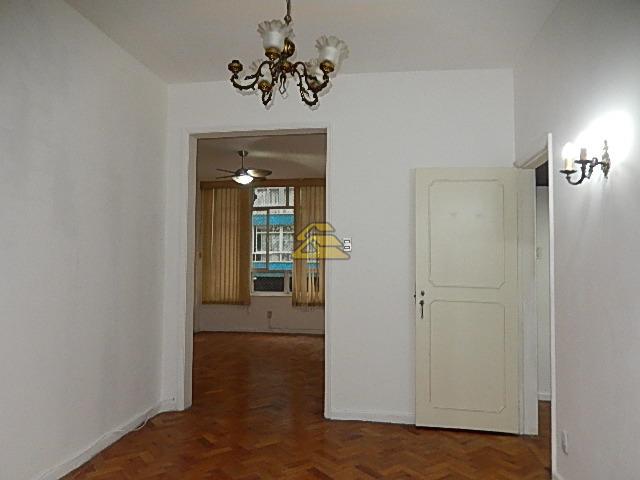 Apartamento à venda com 3 quartos, 105m² - Foto 10