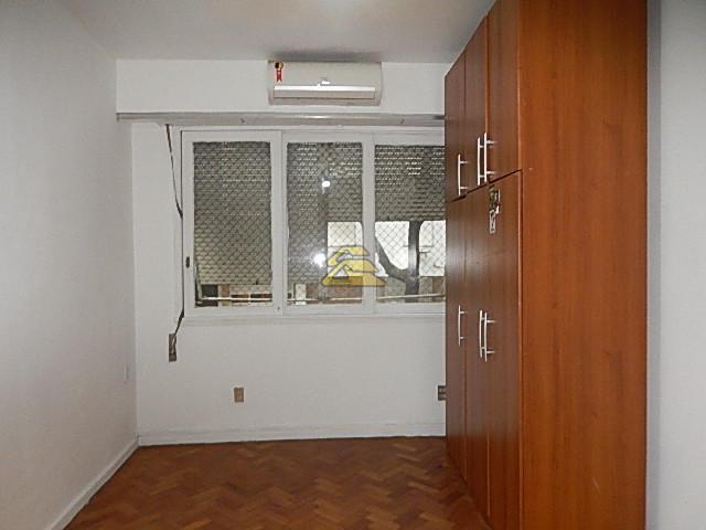 Apartamento à venda com 3 quartos, 105m² - Foto 4