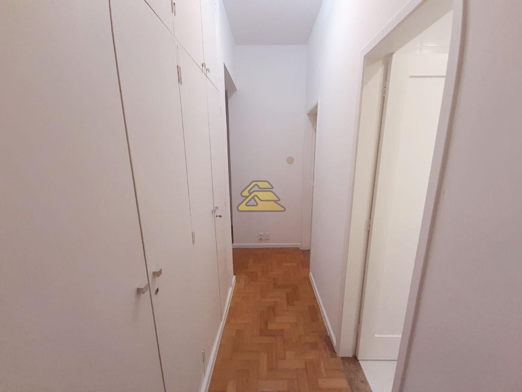 Apartamento à venda com 3 quartos, 130m² - Foto 7