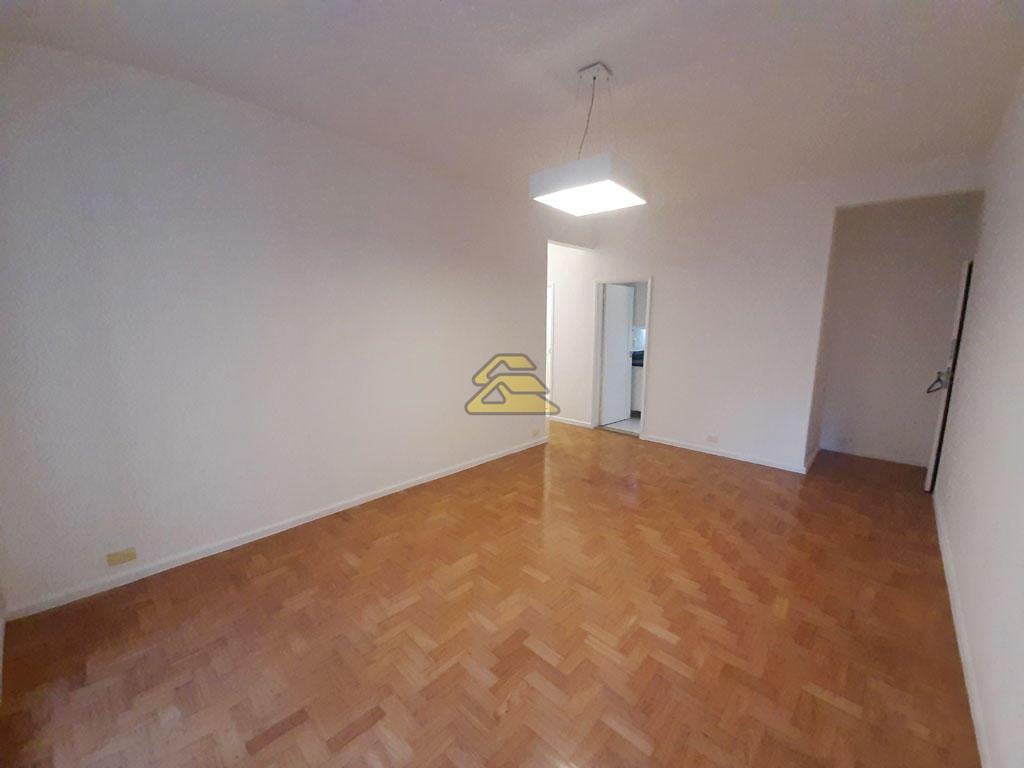 Apartamento à venda com 3 quartos, 130m² - Foto 3