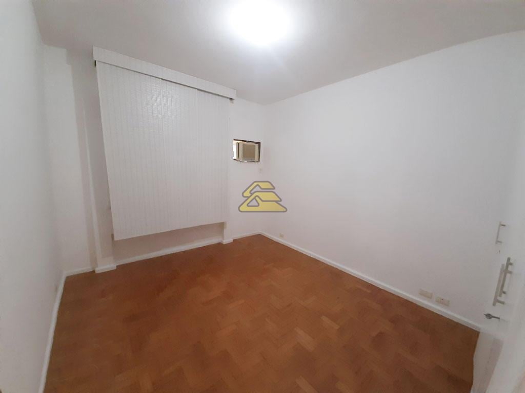 Apartamento à venda com 3 quartos, 130m² - Foto 12