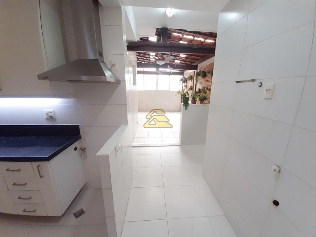 Apartamento à venda com 3 quartos, 130m² - Foto 19