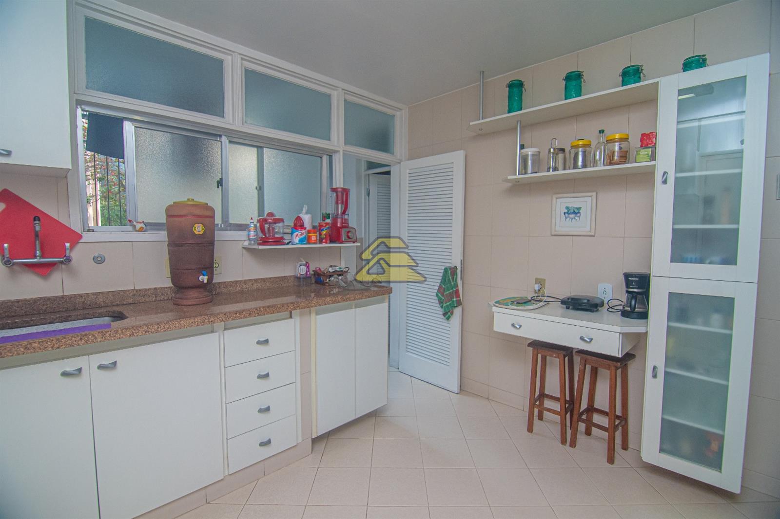 Apartamento à venda com 4 quartos, 150m² - Foto 22