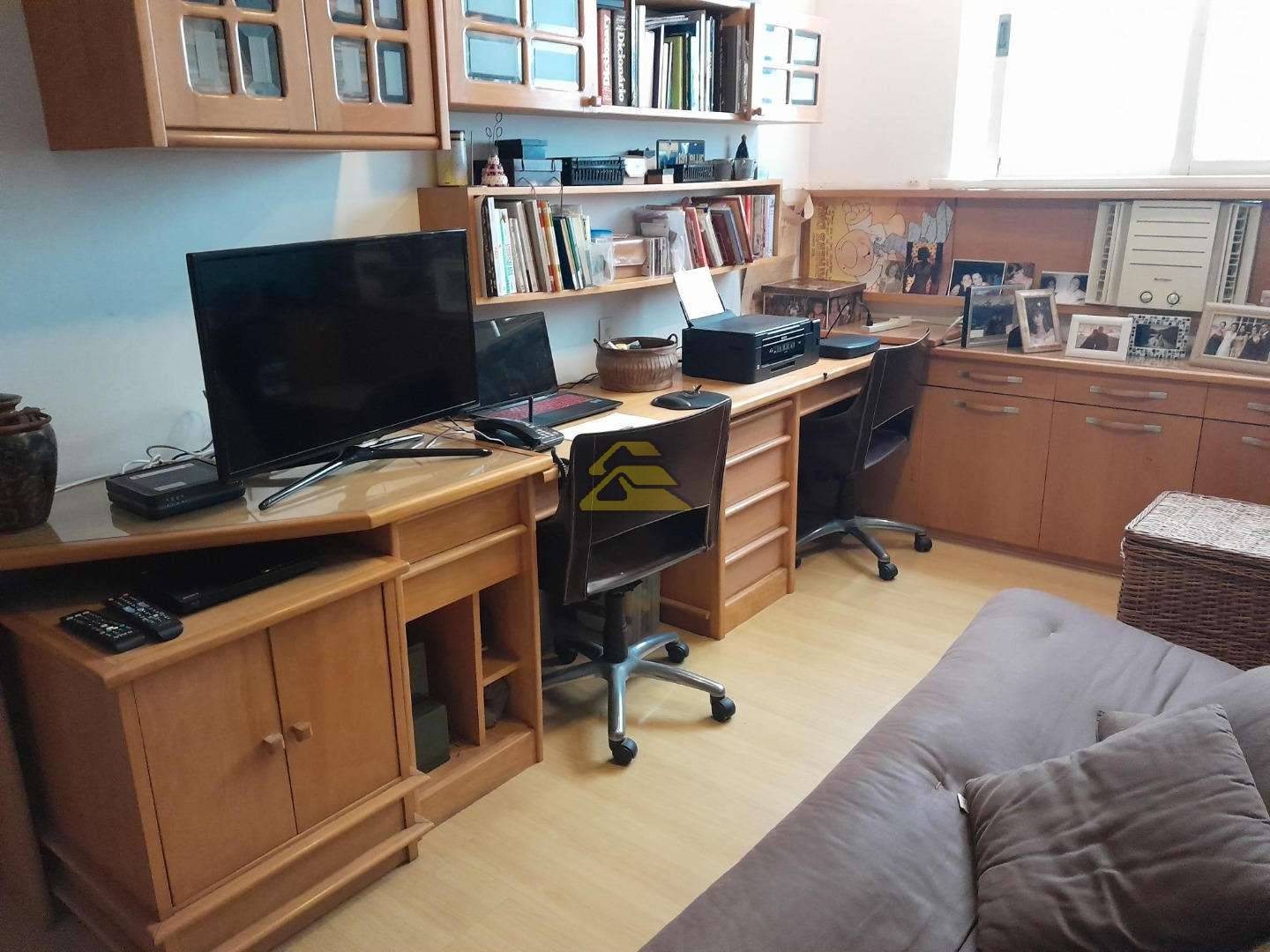 Apartamento à venda com 3 quartos, 170m² - Foto 9