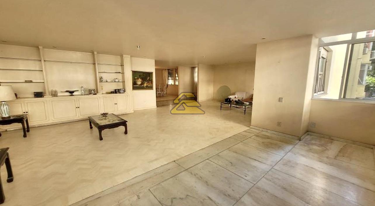 Apartamento à venda com 4 quartos, 303m² - Foto 2