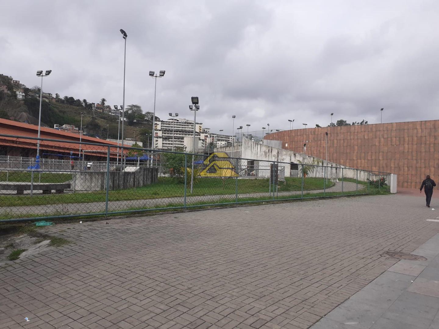 Prédio Inteiro à venda, 425m² - Foto 36