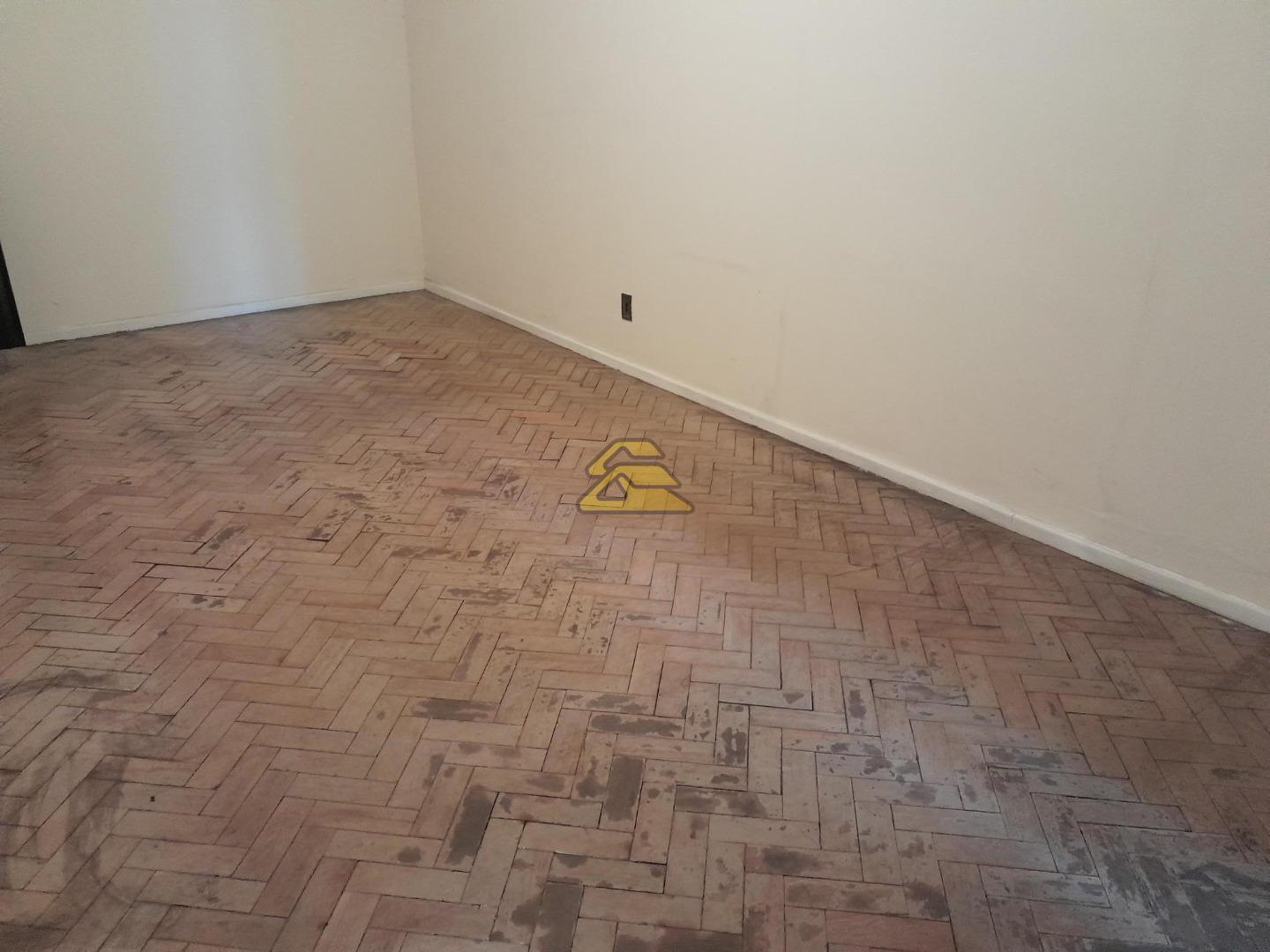 Apartamento à venda com 3 quartos, 96m² - Foto 8