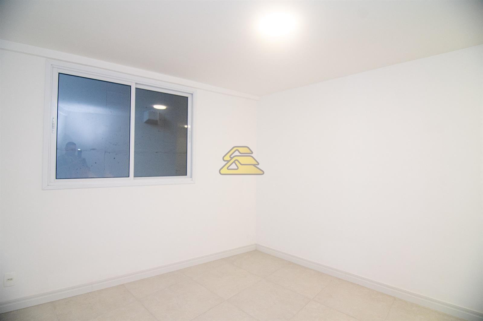 Apartamento à venda com 2 quartos, 113m² - Foto 18