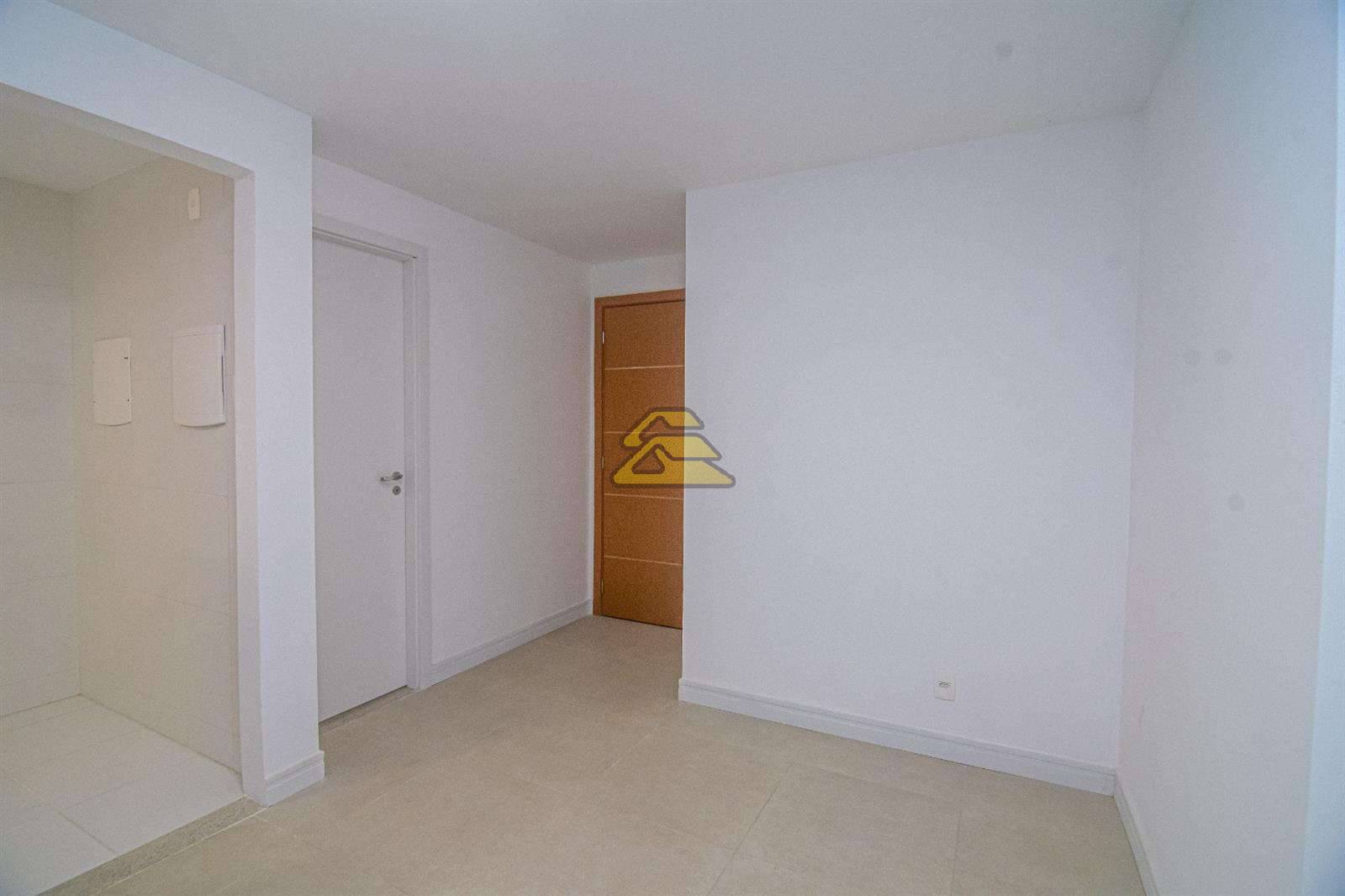 Apartamento à venda com 2 quartos, 102m² - Foto 9