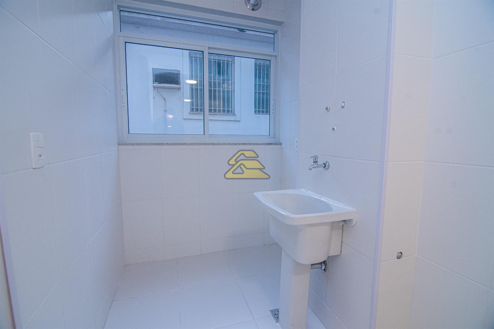 Apartamento à venda com 2 quartos, 78m² - Foto 19