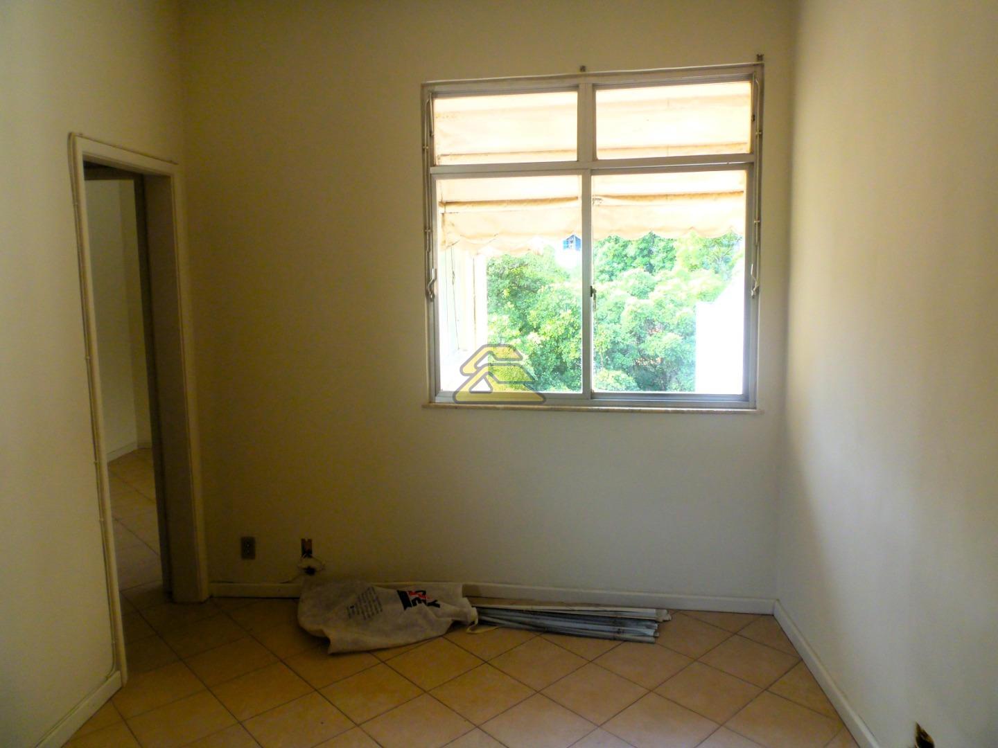 Apartamento à venda com 1 quarto, 31m² - Foto 11