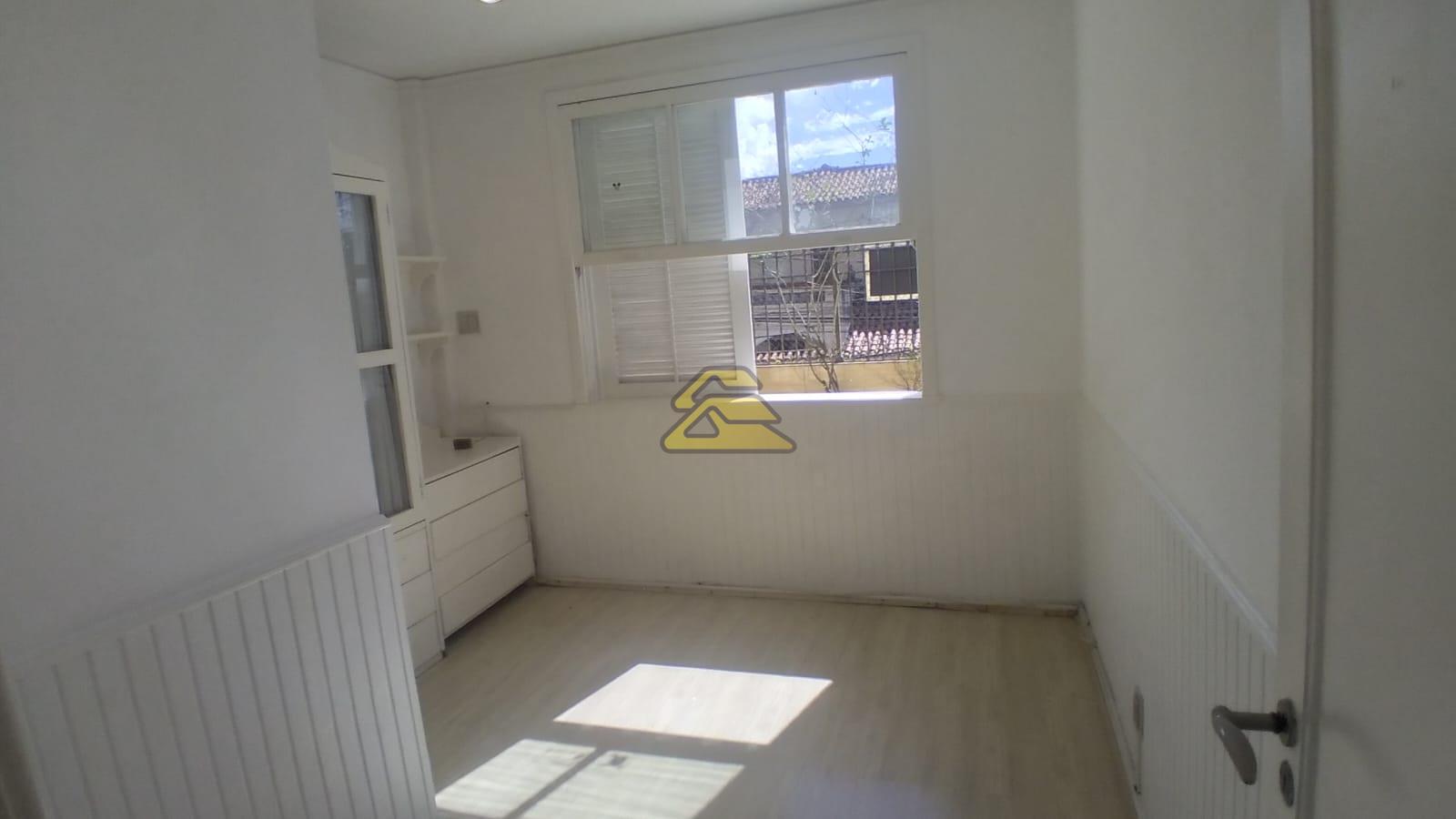 Apartamento à venda com 3 quartos, 168m² - Foto 11