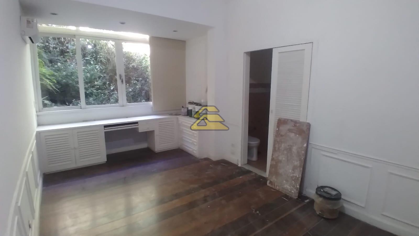 Apartamento à venda com 3 quartos, 168m² - Foto 16