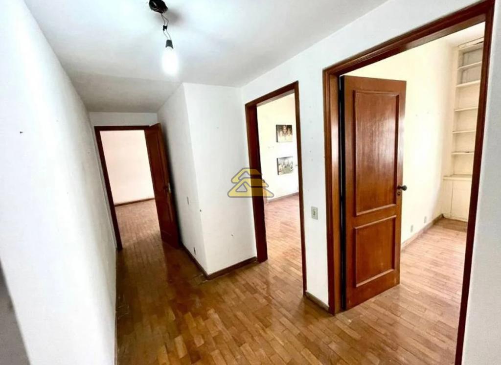 Apartamento à venda com 4 quartos, 250m² - Foto 10