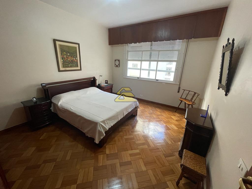 Apartamento à venda com 3 quartos, 220m² - Foto 10