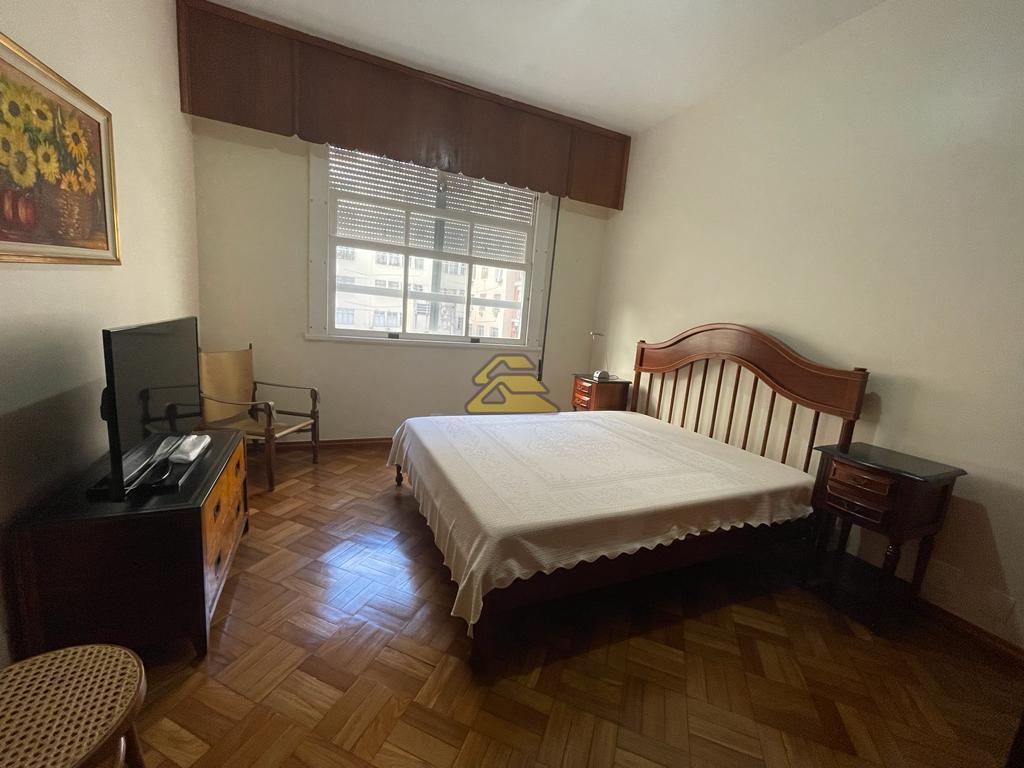 Apartamento à venda com 3 quartos, 220m² - Foto 13