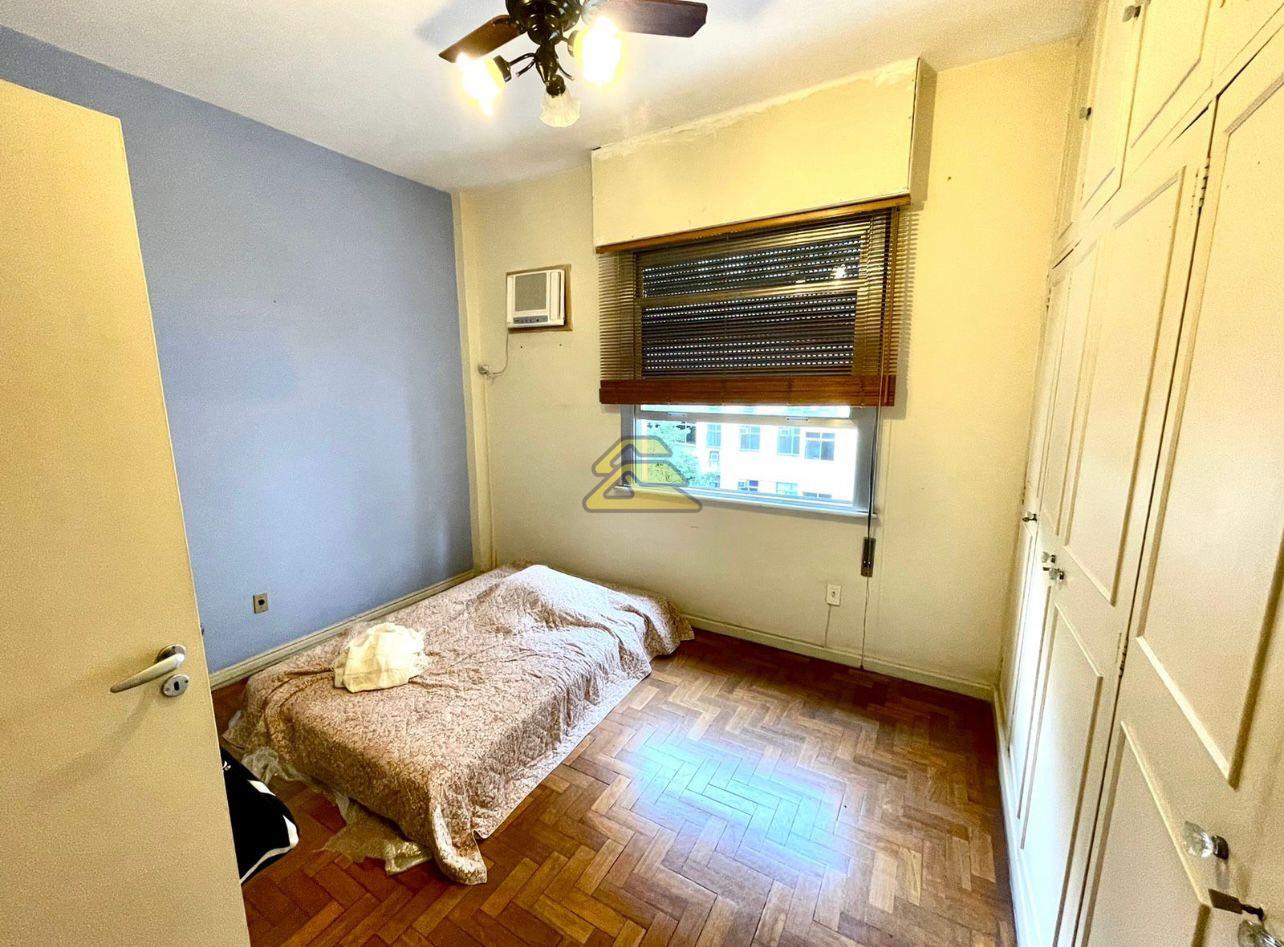 Apartamento à venda com 4 quartos, 135m² - Foto 16