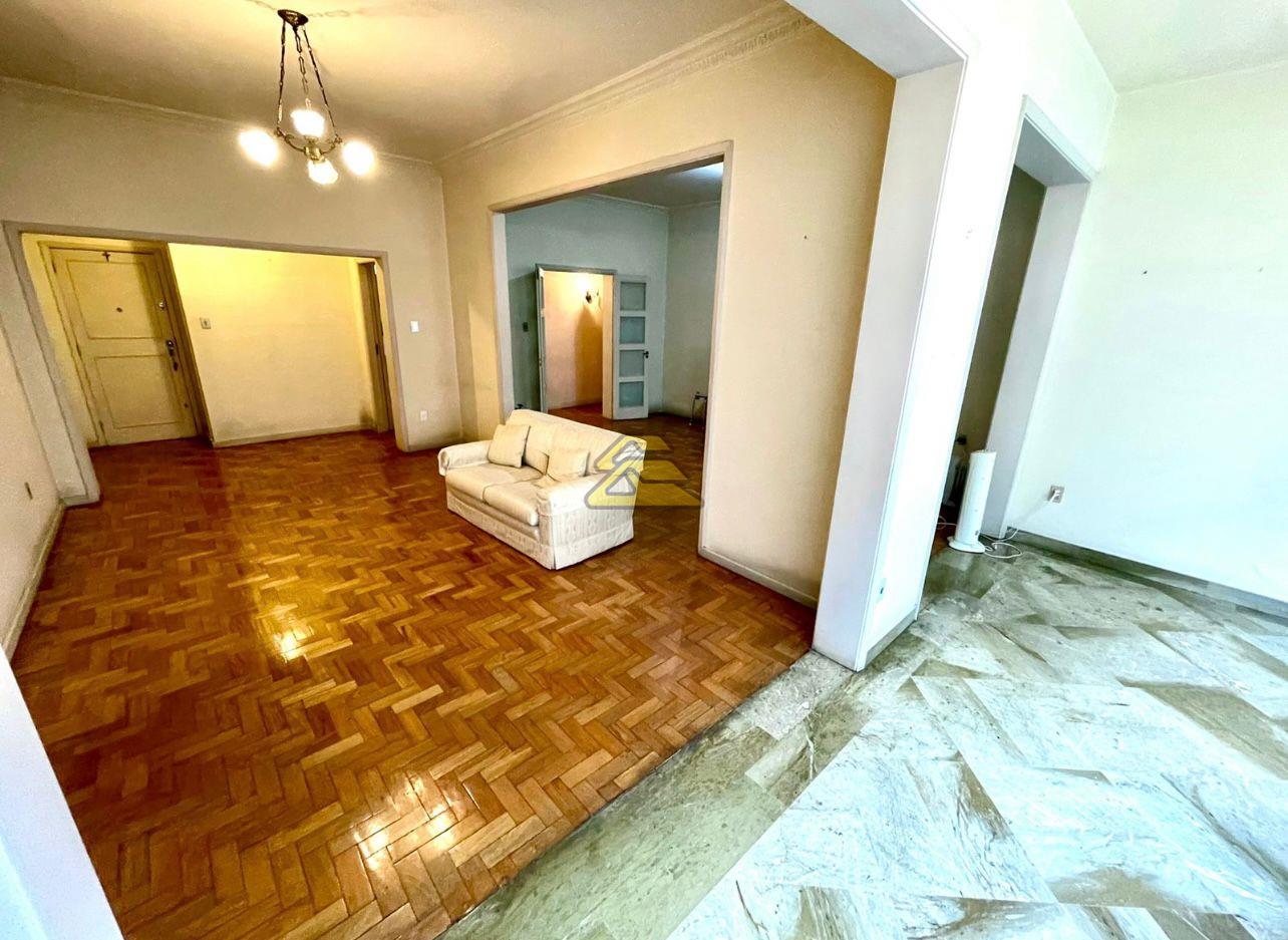 Apartamento à venda com 4 quartos, 135m² - Foto 4