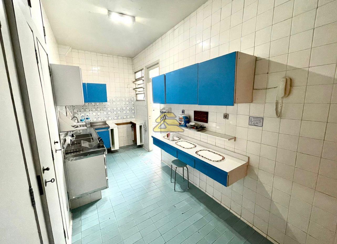 Apartamento à venda com 4 quartos, 135m² - Foto 18