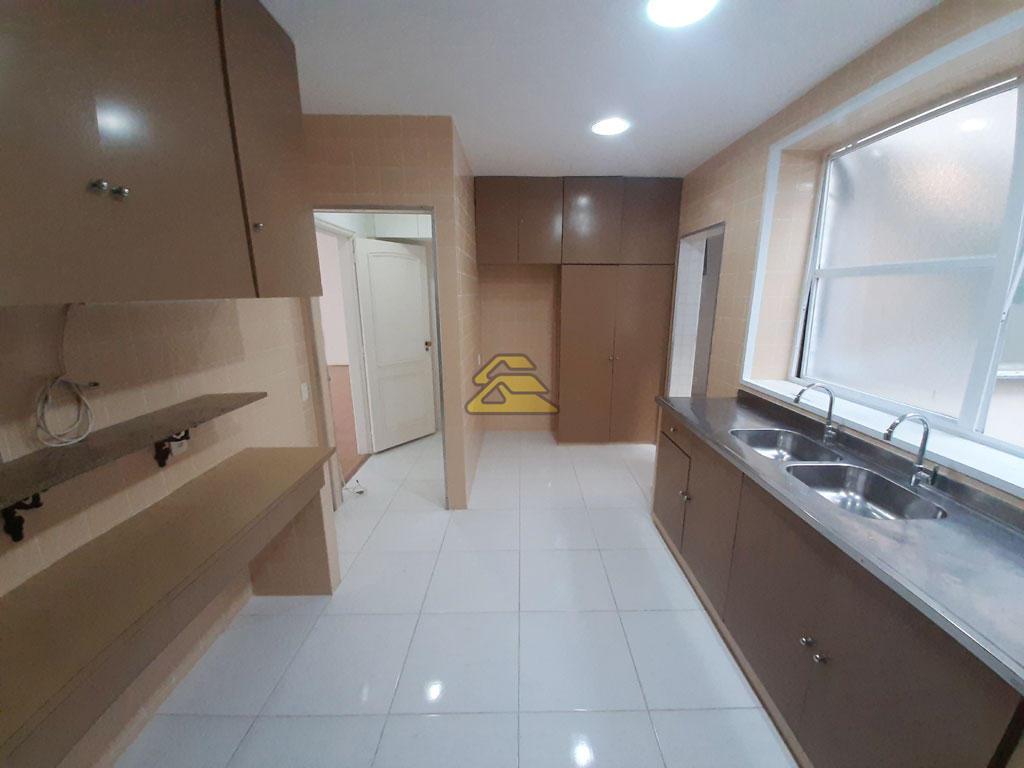 Apartamento à venda com 4 quartos, 240m² - Foto 26