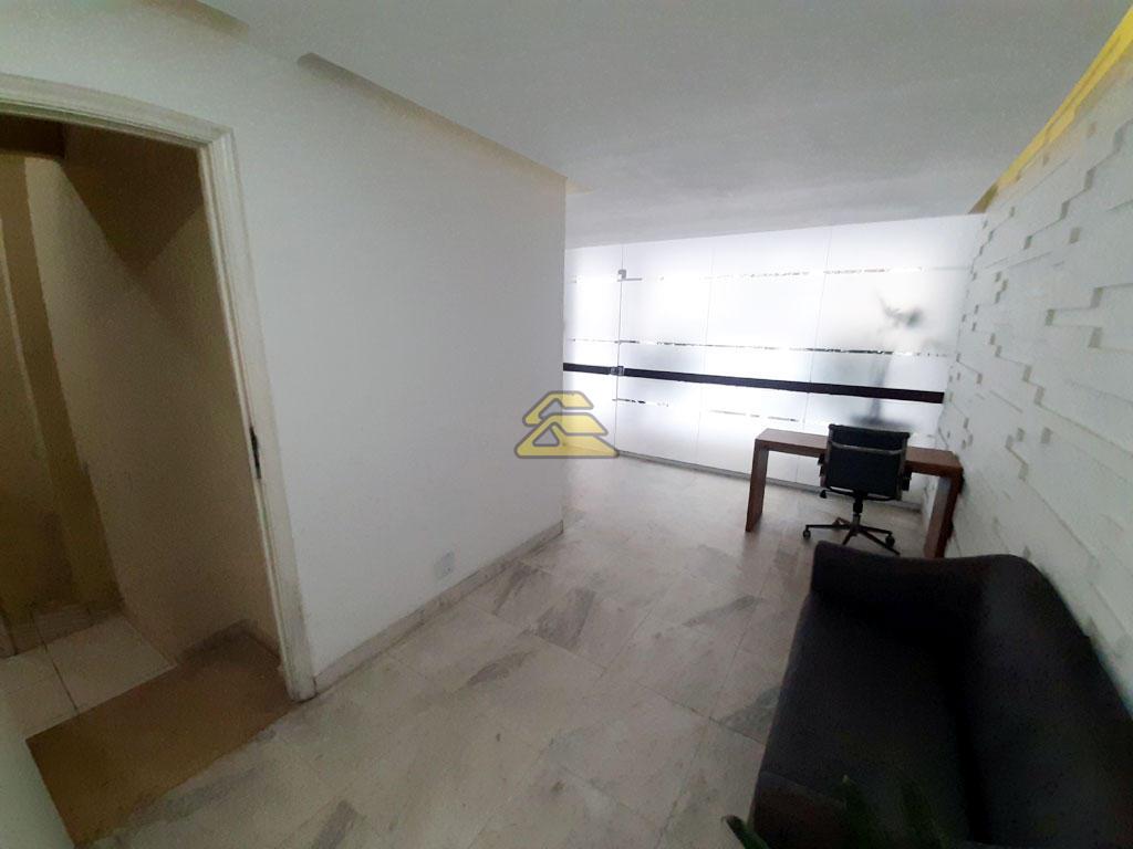 Apartamento à venda com 4 quartos, 240m² - Foto 41