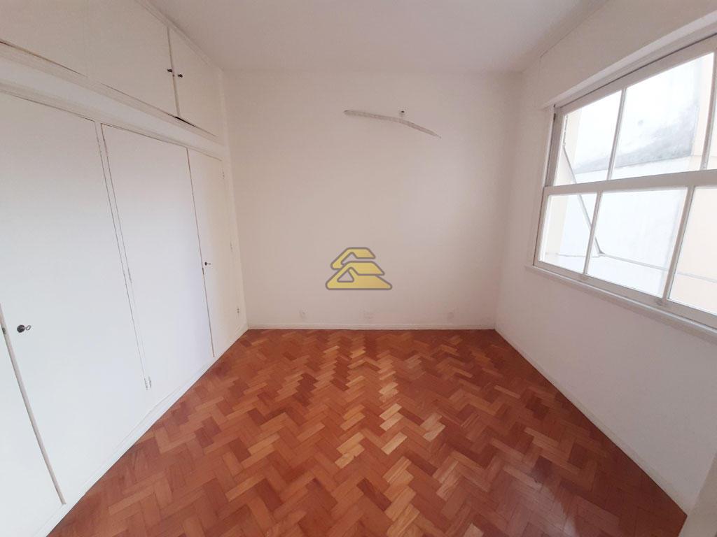 Apartamento à venda com 4 quartos, 240m² - Foto 10