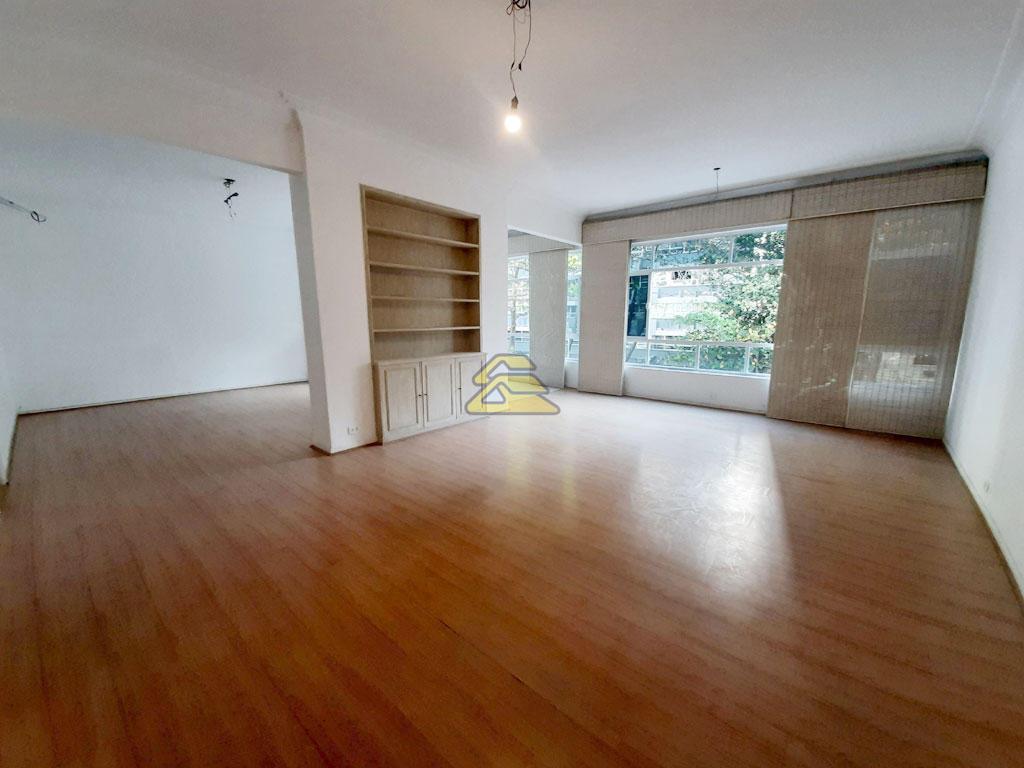 Apartamento à venda com 4 quartos, 240m² - Foto 6