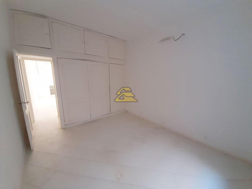 Apartamento à venda com 4 quartos, 240m² - Foto 7