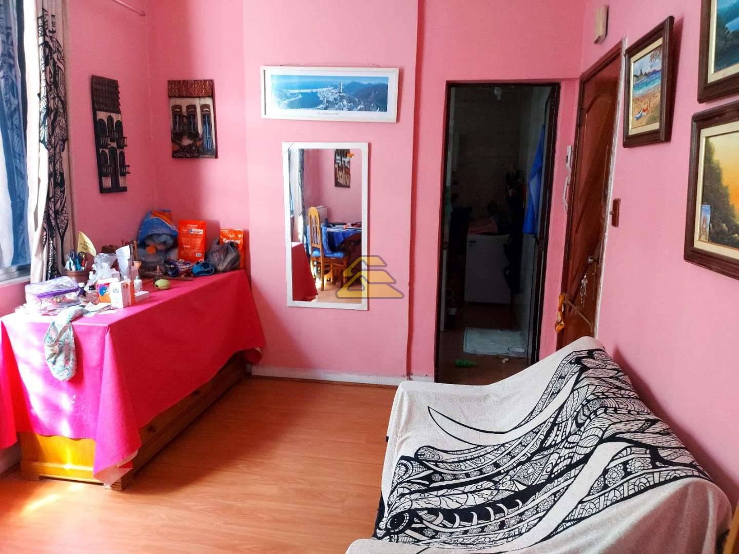 Apartamento à venda com 1 quarto, 37m² - Foto 1