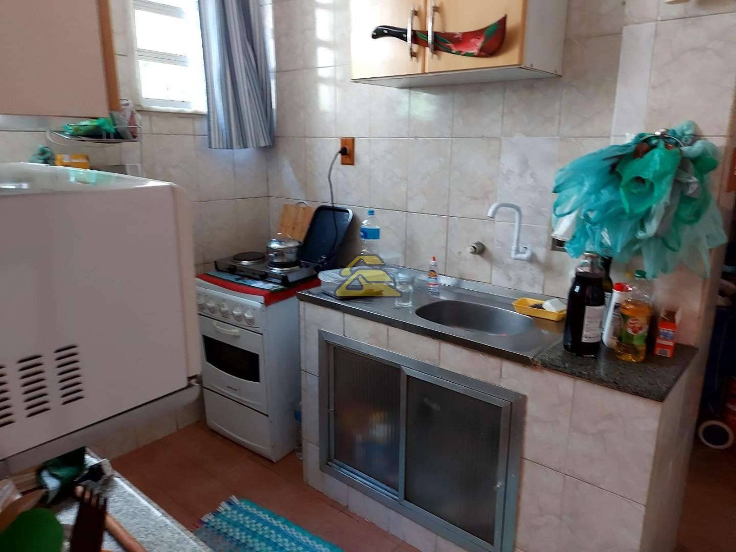 Apartamento à venda com 1 quarto, 37m² - Foto 12