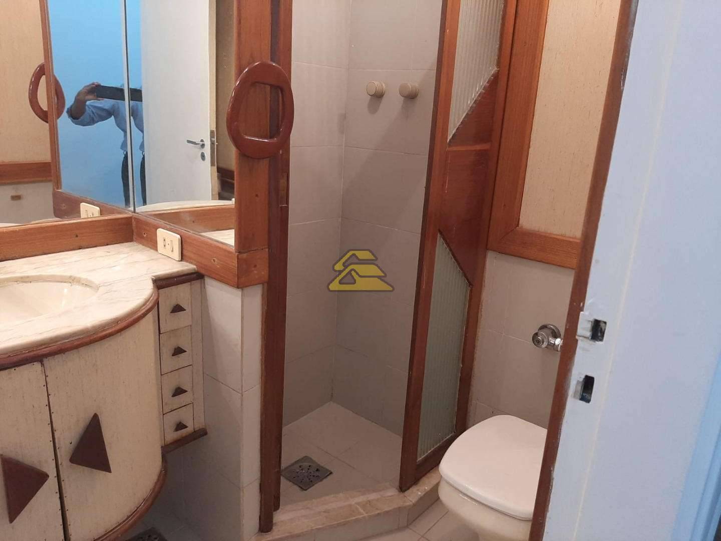 Apartamento à venda com 3 quartos, 183m² - Foto 29