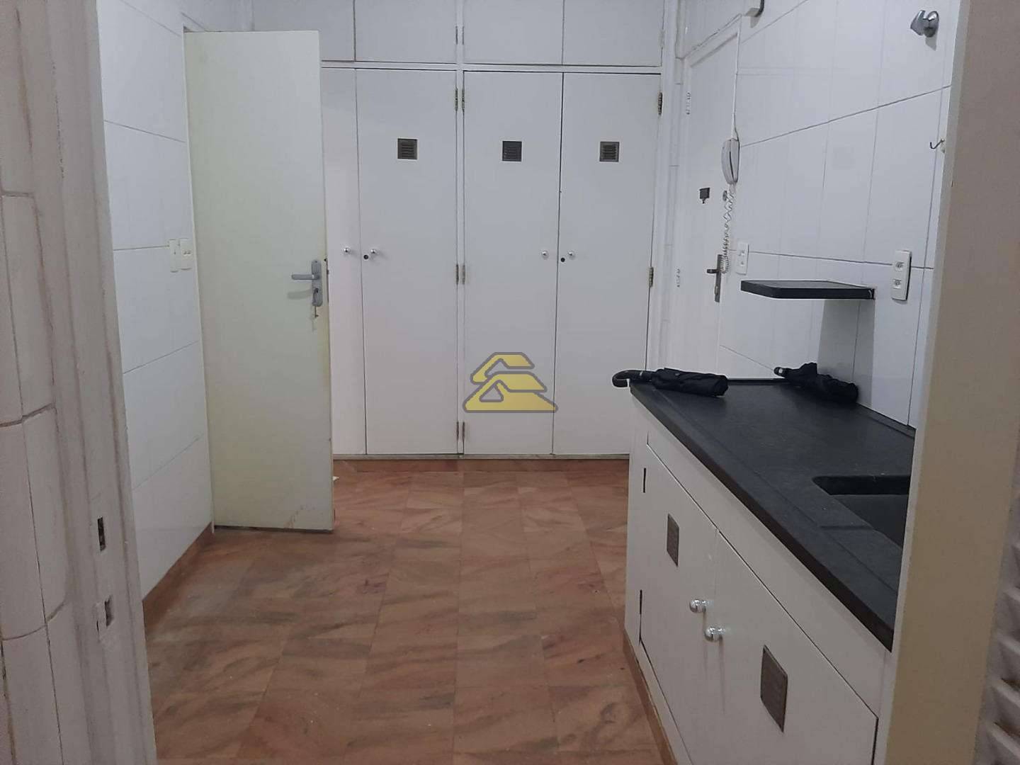 Apartamento à venda com 3 quartos, 183m² - Foto 30