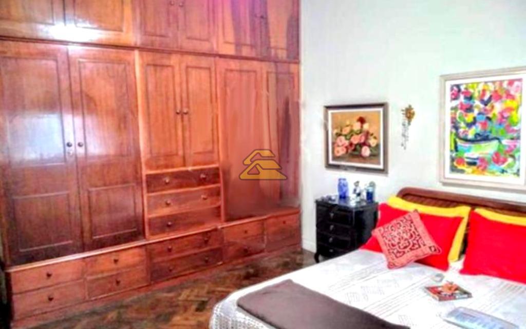 Apartamento à venda com 3 quartos, 190m² - Foto 13