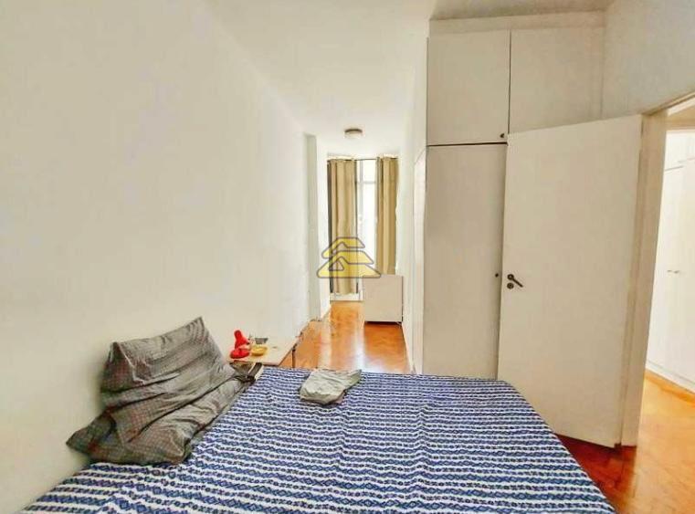 Apartamento à venda com 3 quartos, 95m² - Foto 8