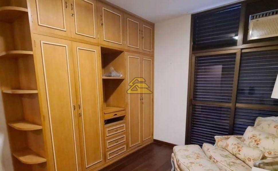 Apartamento à venda com 4 quartos, 371m² - Foto 17