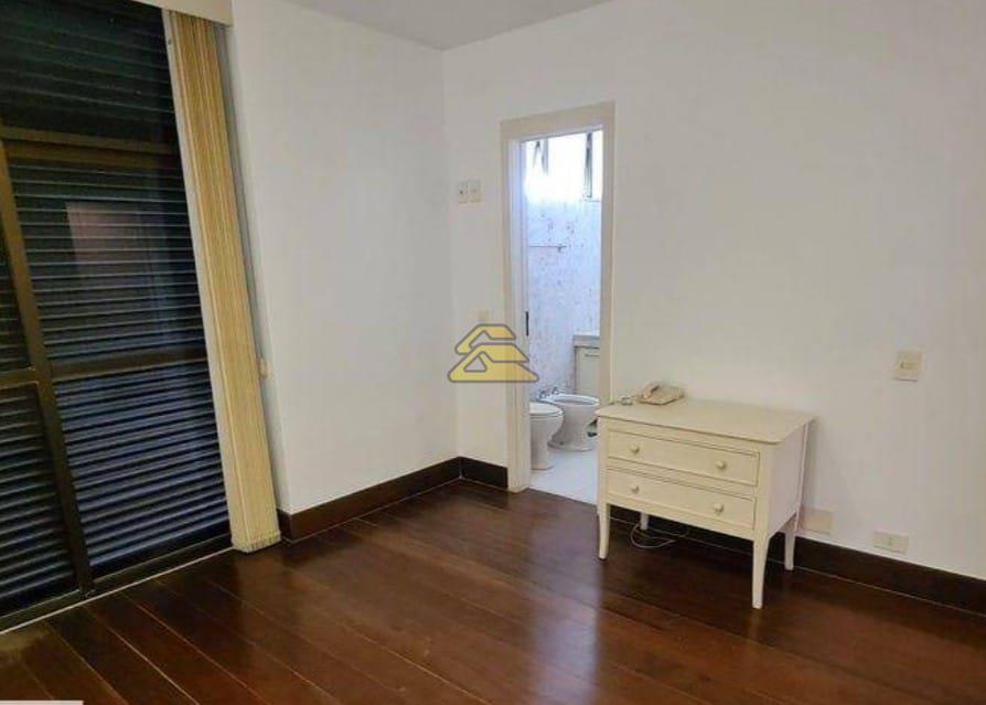 Apartamento à venda com 4 quartos, 371m² - Foto 18