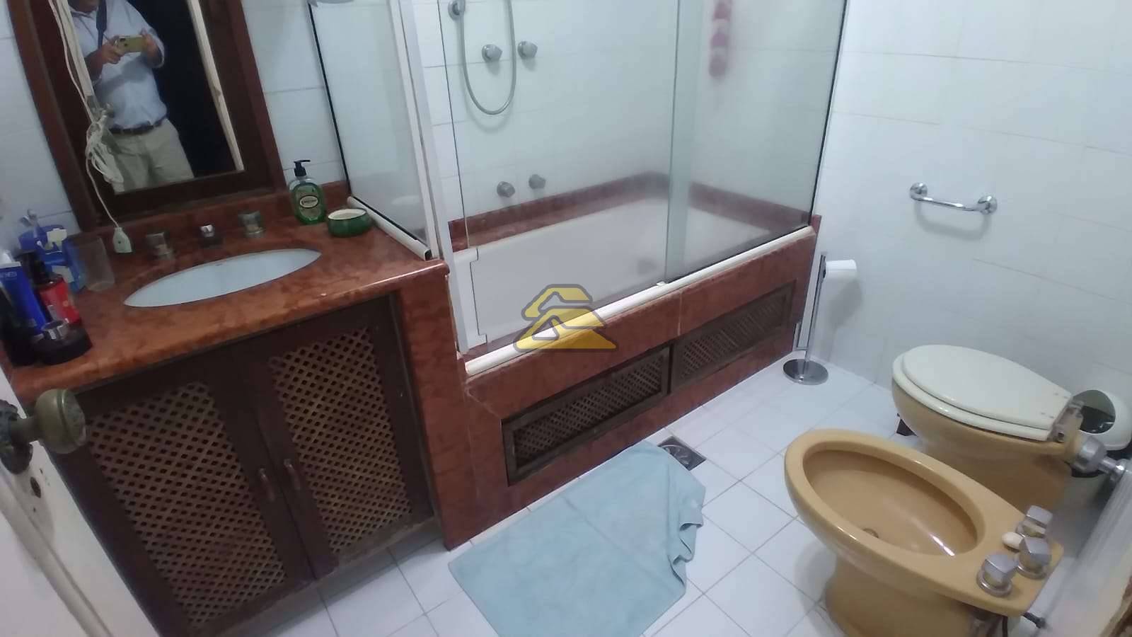 Apartamento à venda com 4 quartos, 90m² - Foto 18